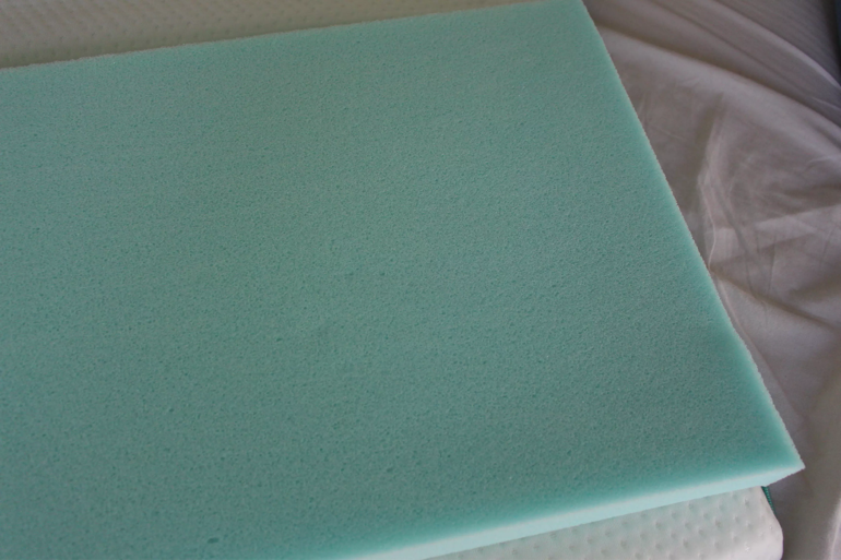 Lilia sleep forever pillow memory foam layer