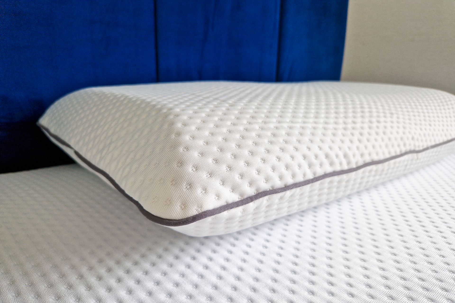 9+ Sleep Easy Pillow