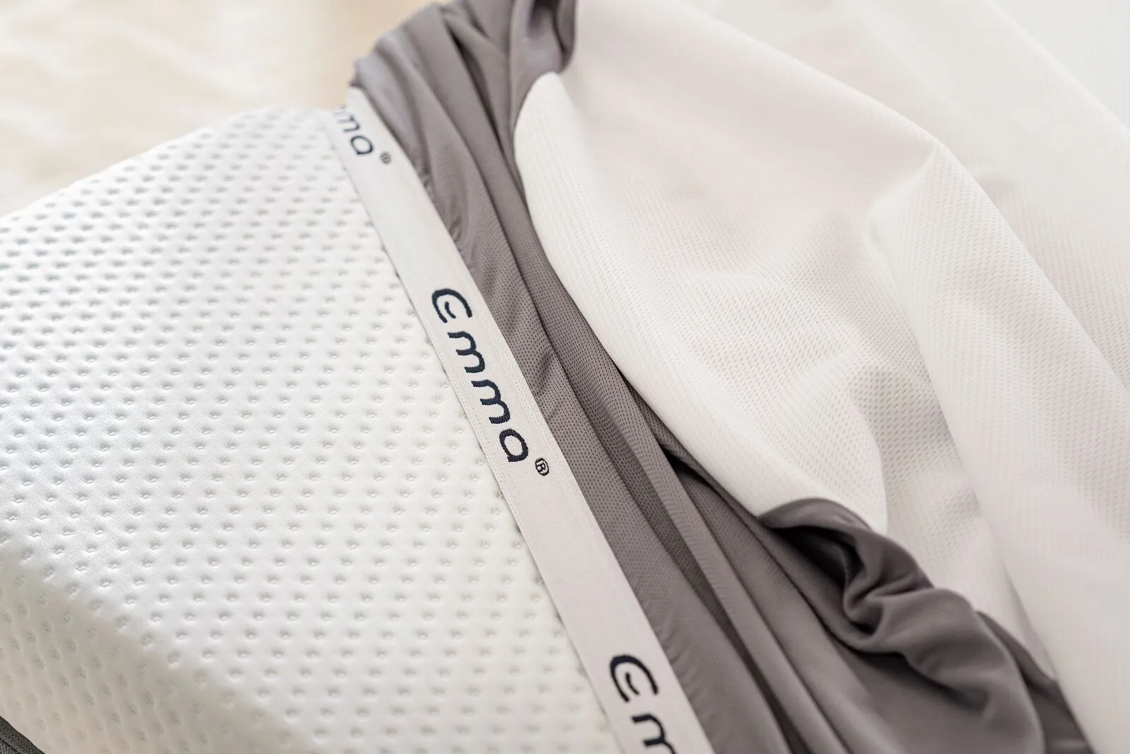 Emma mattress protector
